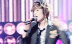 byunghunny:  Niel being sexy on Immortal Song 