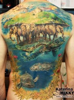 tattooednbeautiful:  Animal tattoos are currently