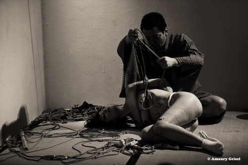 amaury-grisel-shibari:   Kinoko Hajime performing porn pictures