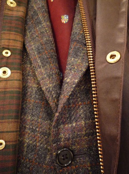 heavytweedjacket: There is no better time of the year to increase one’s knowledge of tweed. Mo