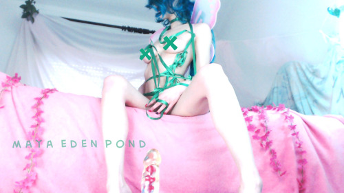 jinxedmaya:  jinxedmaya:  i finally have wings!   Private BlogManyvids     i added the uncensored version to my private blog and some more pics from this!
