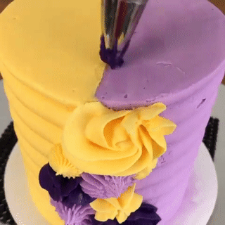 textured cake