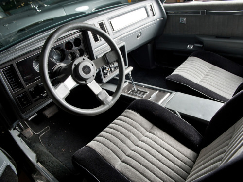 fullthrottleauto:    Buick GNX ‘1987  