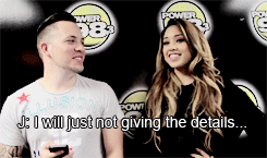 jasminevillegasportugal:  I’m the only one who thinks she was talking about Justin