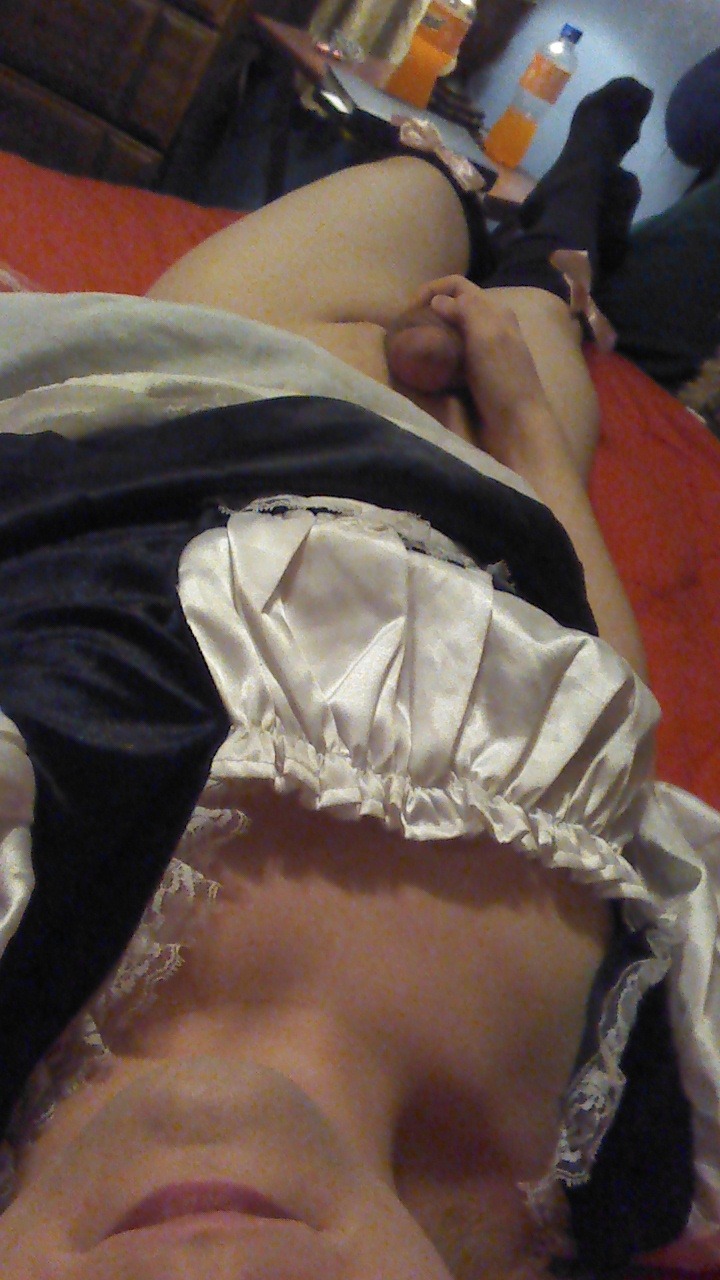 thetrapangel:  Master, I’m so very worn out, but I still want to treat you to a