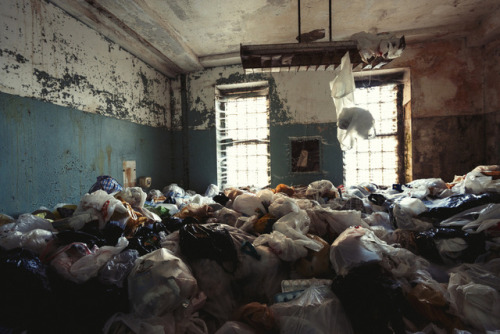 Abandoned Asylum, Far-flung NYC◕ alec mcclure  ◔ photoblog