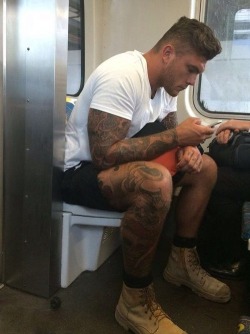 njstud:  surprise hot stud on a train