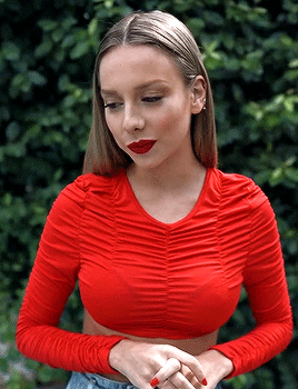 Voir un profil - Theodora Pasquier 326de274e91816a2ca6869a14572b03d626f1436