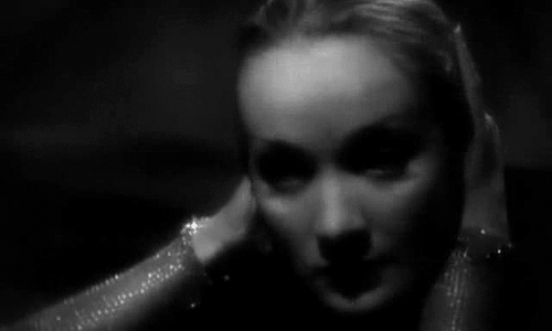 wehadfacesthen:Marlene Dietrich in Shanghai Express  (Josef von Sternberg, 1932)[more magic from bel
