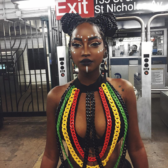 Ebony - Beauties