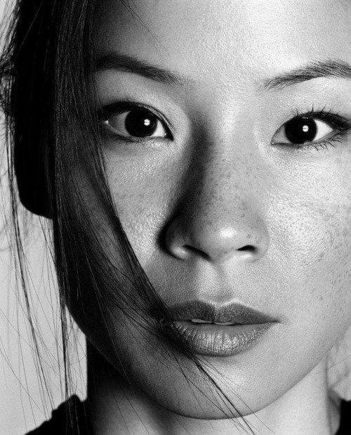 misterdoor:  Lucy Lyu 