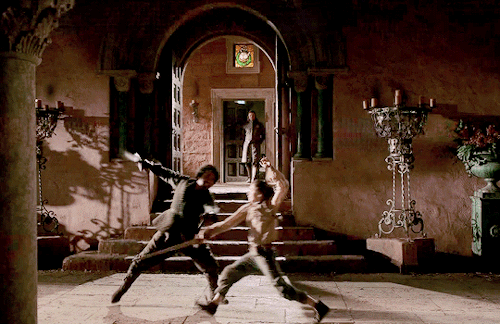 theravenry: Ned watches Arya’s “dancing” lesson Game of Thrones Season 1 Epis