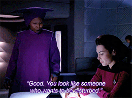 toboldlyblahblahblah:#the only valid reaction to guinan