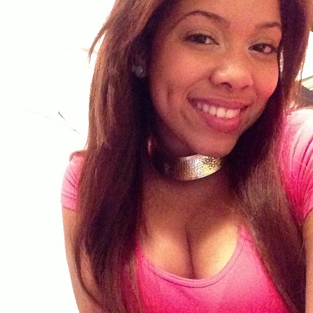 erieeex3:  I know you love my smile &amp; my sense of style 😉