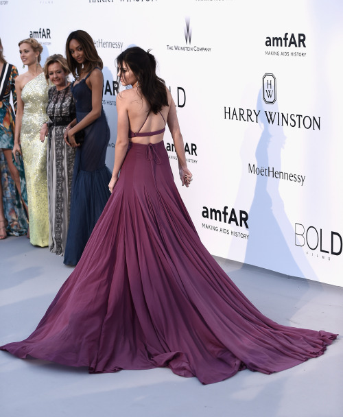 keeping-up-with-the-jenners: Kendall at amfAR Gala in Cannes