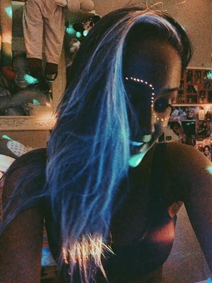 ☾ ☯ ☼ Take a trip with me...☮ ✌ ❀