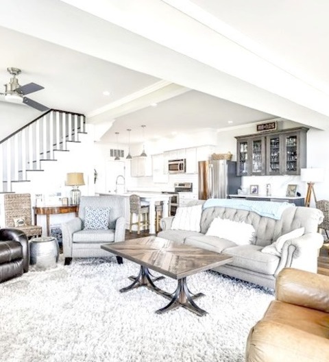 Baltimore Traditional Living Room Inspiration For A Mid-sized Timeless Open Concept Medium Tone Wood