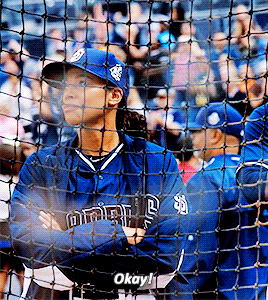 mindykahling:Warning track power. You hit it out of the infield this season? Define infield. Ohhhhh.