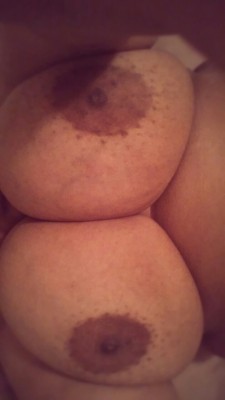 vampbbw:  They’re so huge!!!