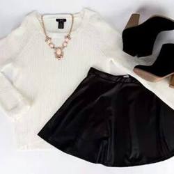 fashionsensexoxo:  Get this classy outfit right here ! 