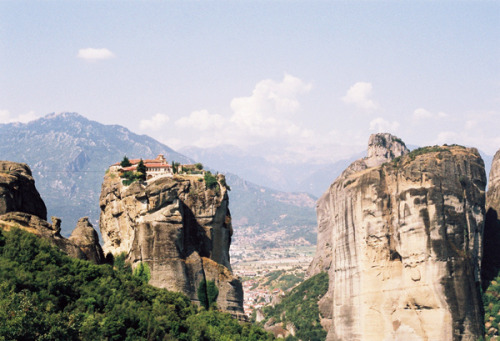 reincarnatingyou: Meteora (by DawnChapman)