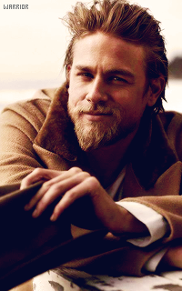 Porn photo warri0r-avatars:  Charlie Hunnam.