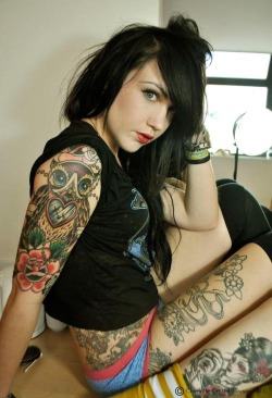 Women with tatoos