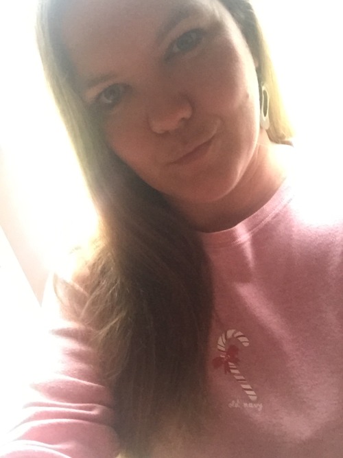kellygreenxxxsexy:  Christmas shopping today☃🎄 #me