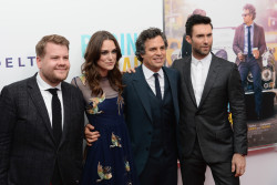 smallwind:  2014 6/25 James Corden, Keira Knightley, Mark Ruffalo and Adam Levine attend the “Begin Again” premiere in New York City. 