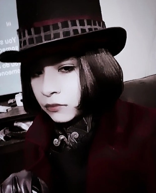 I Don't Rlly Post Here Much But Just Wanted To Share My Willy Wonka Cosplay ^^