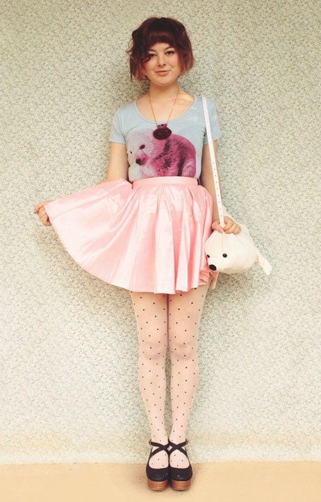 ModCommunity member Annika looks absolutely adorable in her seal themed outfit. I love her polka dot tights as well! Check out the latest Style Gallery additions for outfit inspiration!