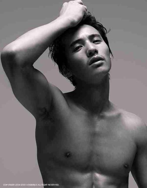 freespiritlovelife:Beautiful Asian Men