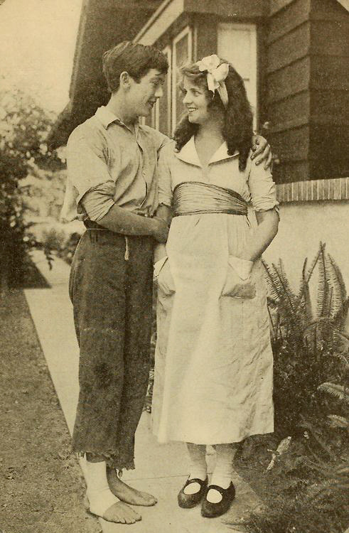 Olive Thomas and Jack Pickford - Tom Sawyer (1917)