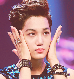 rawur-suho:   Happy Birthday Kim Jongin! ♥ Happy birthday to talented dancing