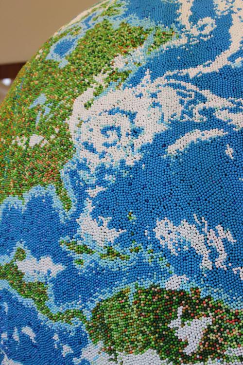 this-love-is-trauma:megablaziken:junkculture:A World Globe Made Out of Thousands of Individually Pai