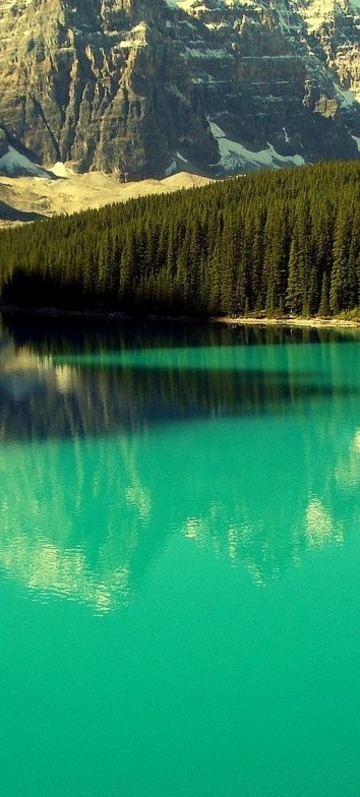 Turquoise, Moraine Lake, Banff, Alberta, Canada