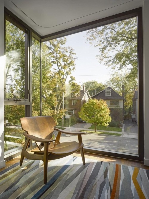 fineinteriors:Moore Park Residence, Toronto by Drew Mandel Architects.