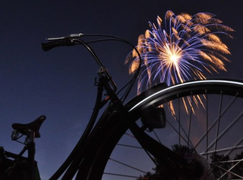delightfulcycles: Wishing you a Happy New Year - Delightful Cycles (via Over the Bars in Wisconsin)