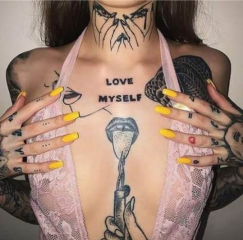 girl with tattoos