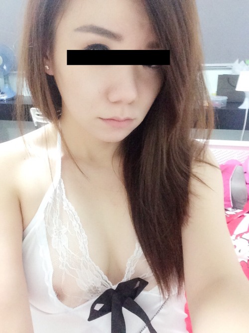 matcycle17: 26thsggirls: thanks for the Submission! Boobies