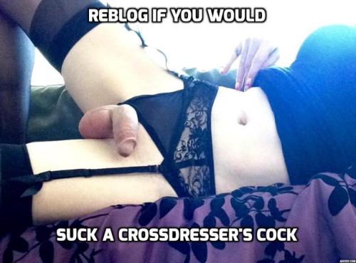 onewholuvztgirls: sissykristin: fetishforstyle: would you? That’s my favorite thing to do! YES a mil