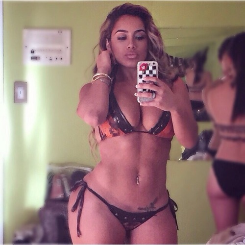 evans601:  #thickthursday: @jasmincadavid