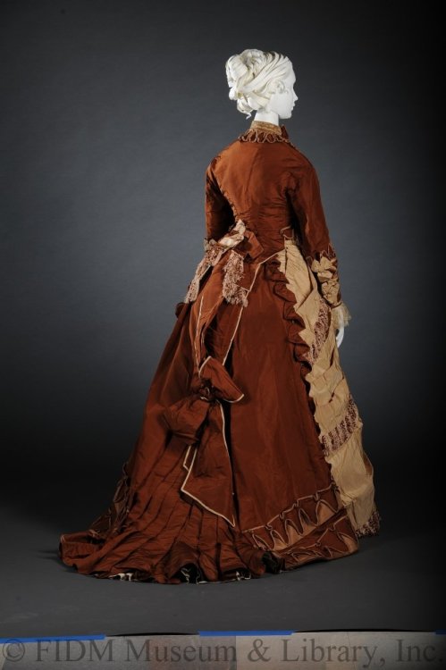 Afternoon dress ca. 1871From the FIDM Museum