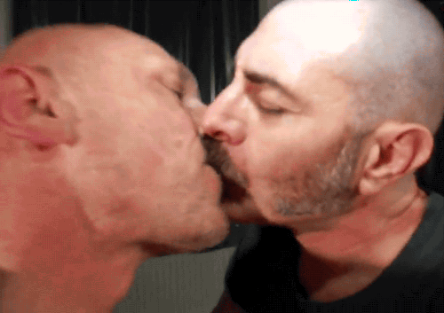 Sex Male Kissing Male pictures