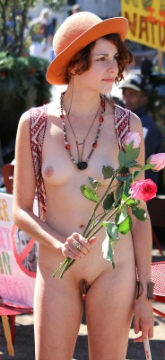 nakedgirlsdoingstuff:  Protester.