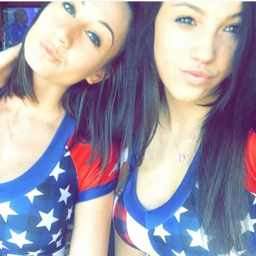 sibabes: These 2 #tpgs ❤ #sibabes @baileyhuckeby @_ash_attack_ #SIBsundayselfie  Don’t forget 