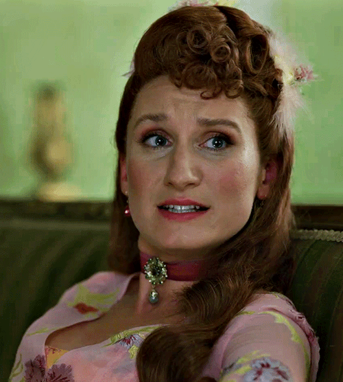 BESSIE CARTER AS PRUDENCE FEATHERINGTON BRIDGERTON SEASON THREE: PART ONE