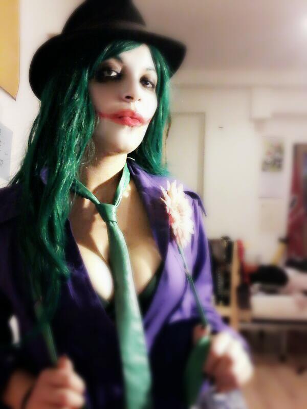 hotcosplaychicks:  Joker Female Cosplay by MikiCosplay85 Join our Forum - post your