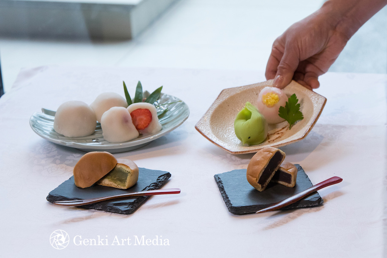 <p><b>Japanese sweets in Osaka.</b></p><p>While doing a shoot for the Noku Osaka hotel last week I had the opportunity to photograph and EAT some Manjū (饅頭) the hotel staff picked out at the local market. </p>