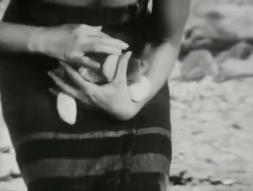 XXX hankiro:  At Land (1946),Maya Deren photo